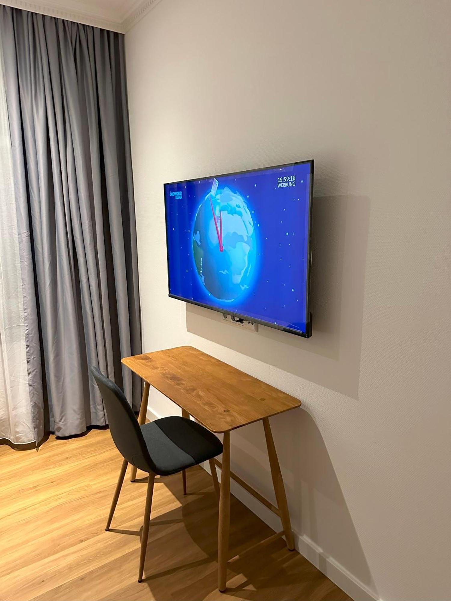 Apartment In Bad Wilhelmshoehe Mit Grossem Balkon Im Gruenen Und Kostenfreien Parkplaetzen 카셀 외부 사진